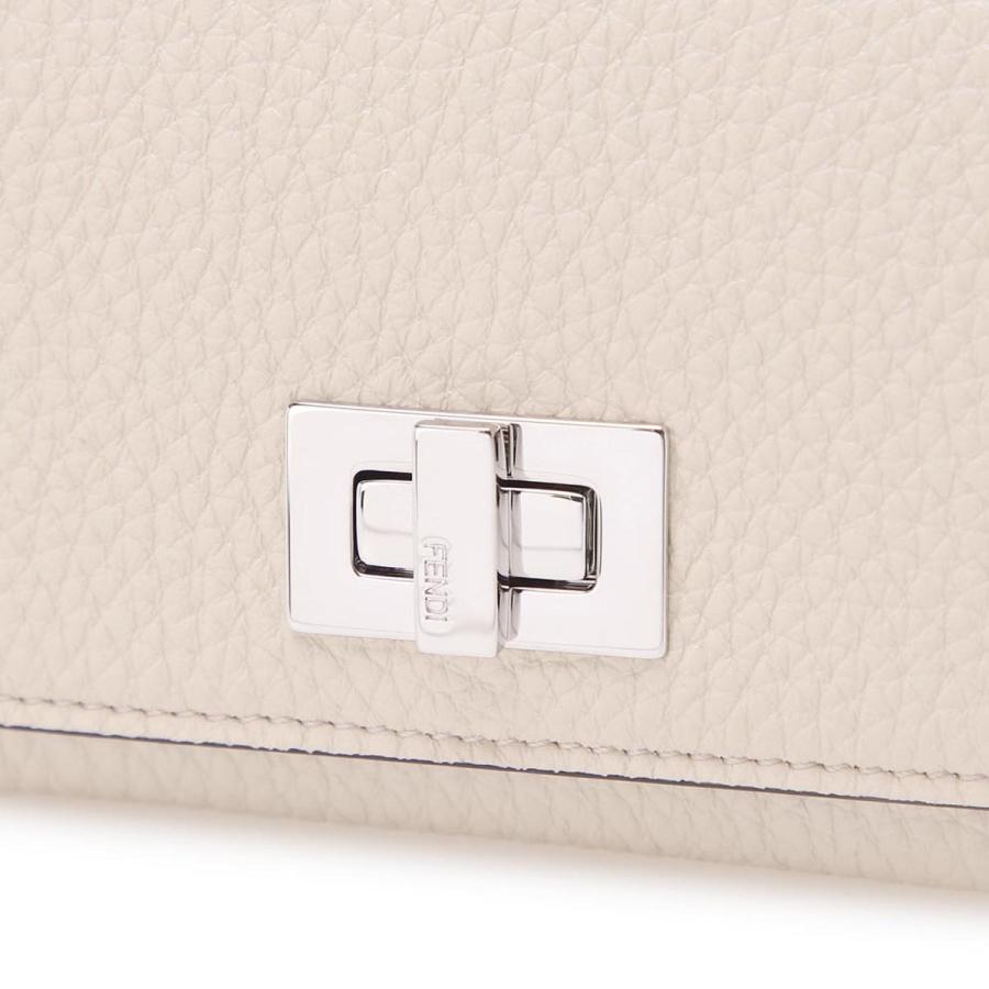 新品 FENDI 8M0476 A91B F1I53 ピーカブーカードケース | twerskitorah.com
