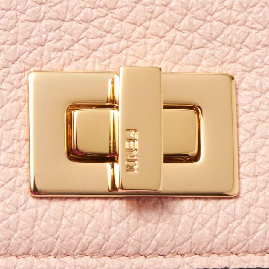 FENDI（フェンディ） FENDI 2つ折り財布 小銭入れ付き PEEKABOO