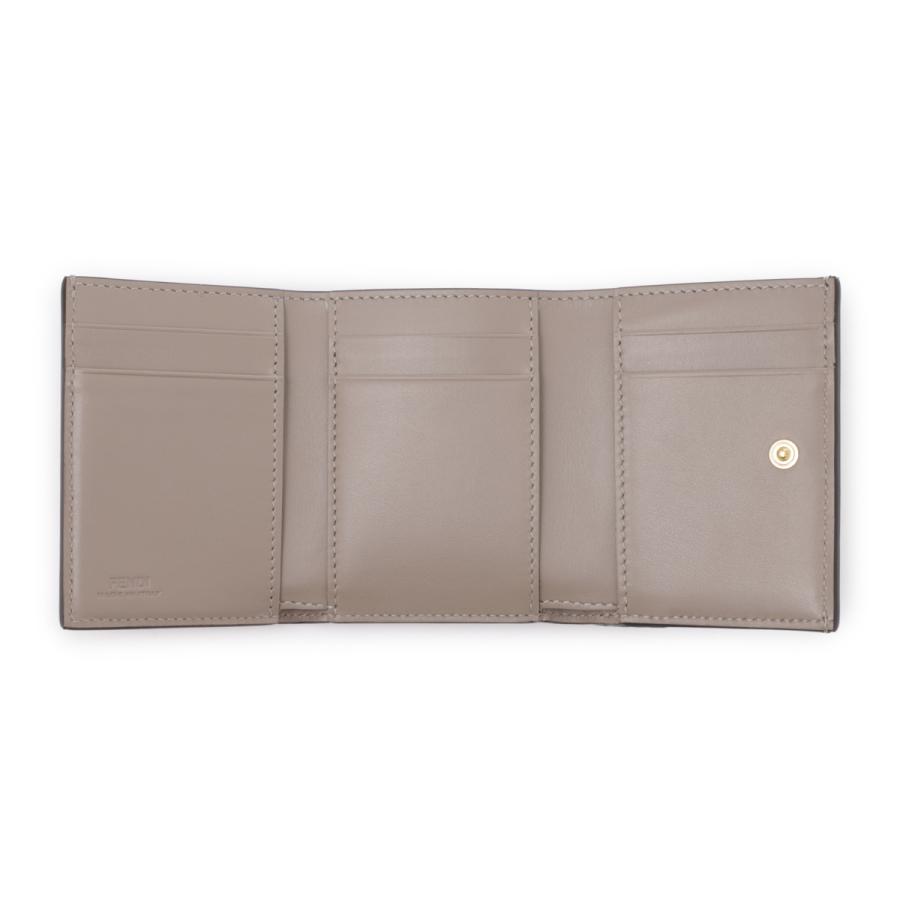FENDI フェンディ 3つ折り財布 小銭入れ付き FF DIAMOND
