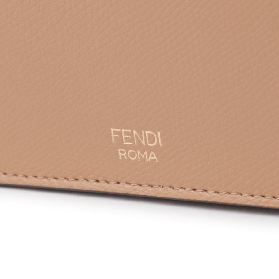 FENDI（フェンディ） 長財布 チェーン付き FF DIAMOND チェーン 