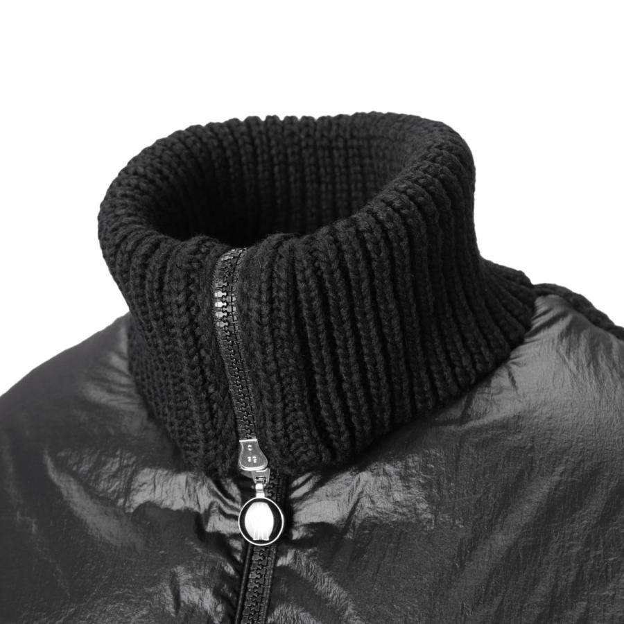 MONCLER（モンクレール） ダウン切り替え ベスト ジレ ブラック