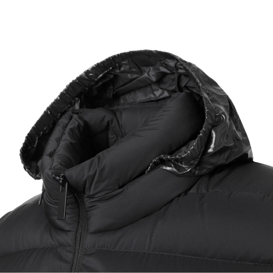 MONCLER（モンクレール） ダウンベスト AMAK 大きいサイズあり