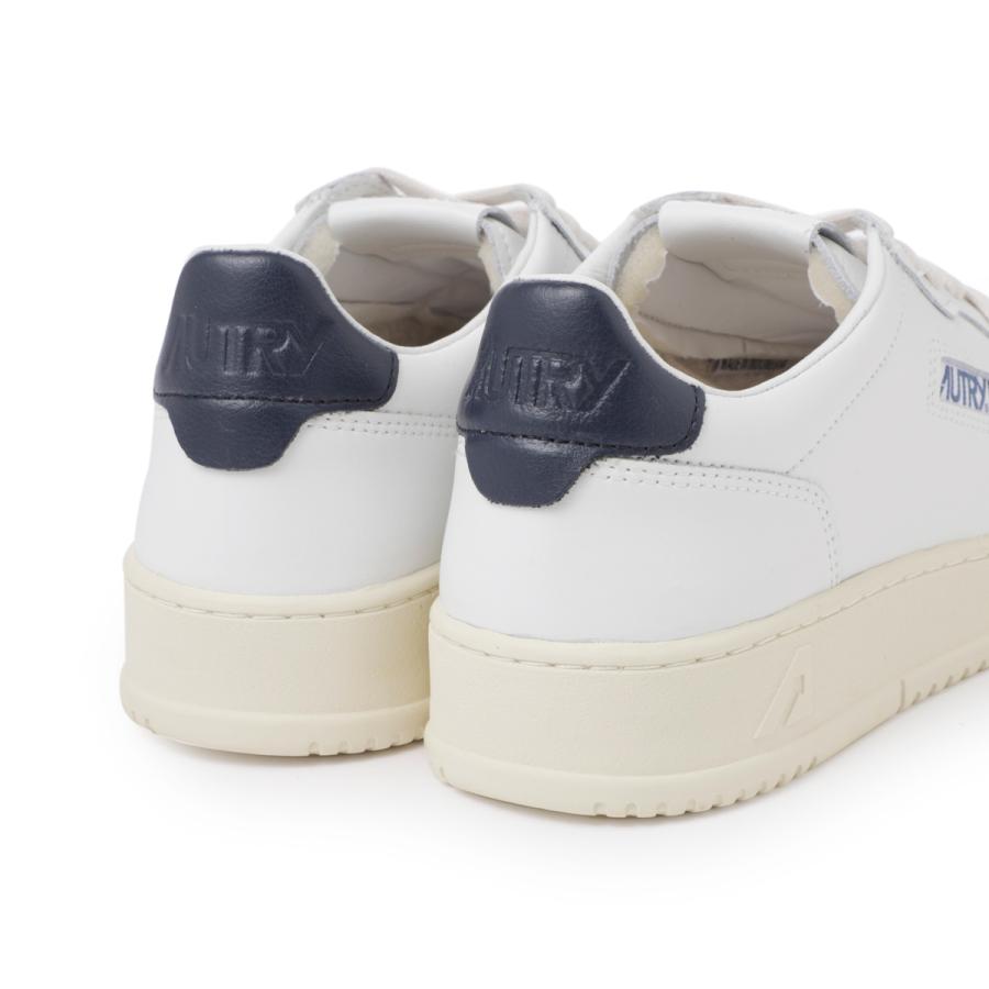 オートリー AUTRY スニーカー MEDALIST LOW SNEAKERS 大きいサイズあり