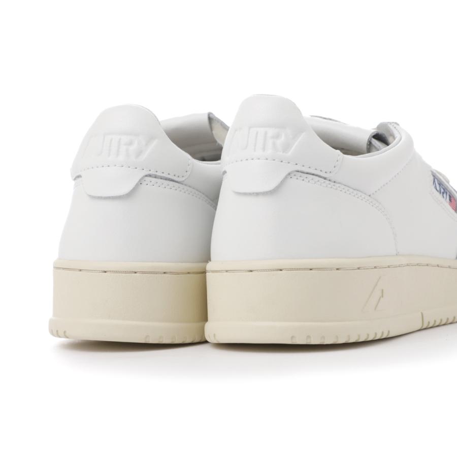 オートリー AUTRY スニーカー MEDALIST LOW SNEAKERS 大きいサイズあり