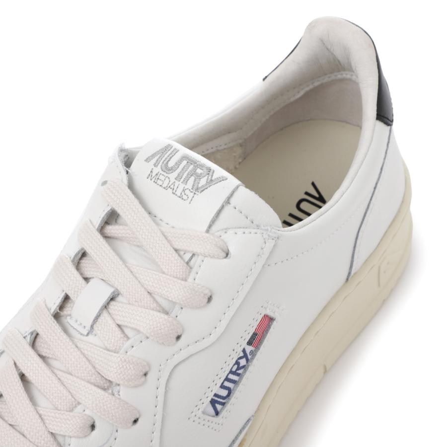 オートリー AUTRY スニーカー MEDALIST LOW SNEAKERS 大きい