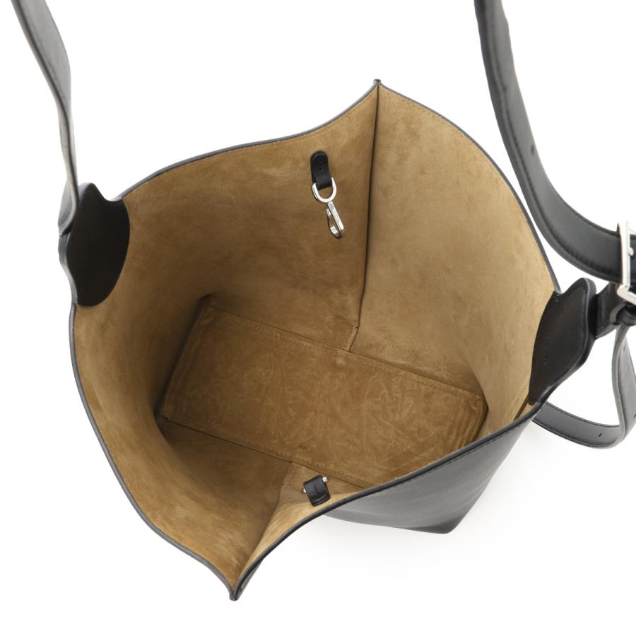 LOEWE（ロエベ） ショルダーバッグ BILBAO BUCKET MEDIUM ビルバオ
