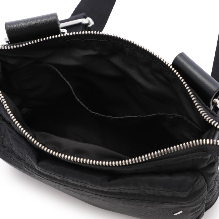 メゾンマルジェラ Maison Margiela ショルダーバッグ ZIP LINE CAMERA