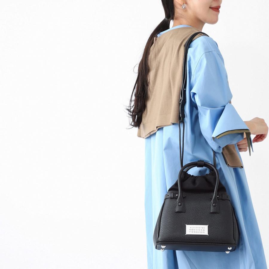 メゾンマルジェラ ハンドバッグ 2WAY 5AC DRAWSTRING SMALL GRAINY LEATHER ブラック レディースの画像