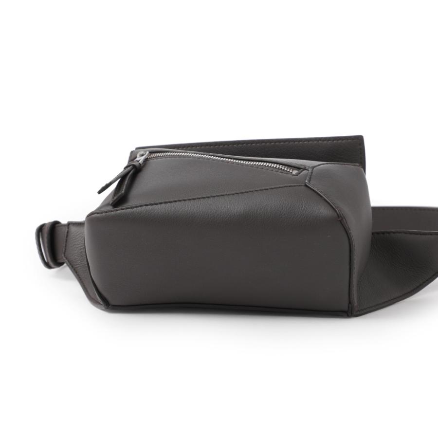LOEWE ロエベ クロスボディバッグ PUZZLE EDGE MINI BUMBAG
