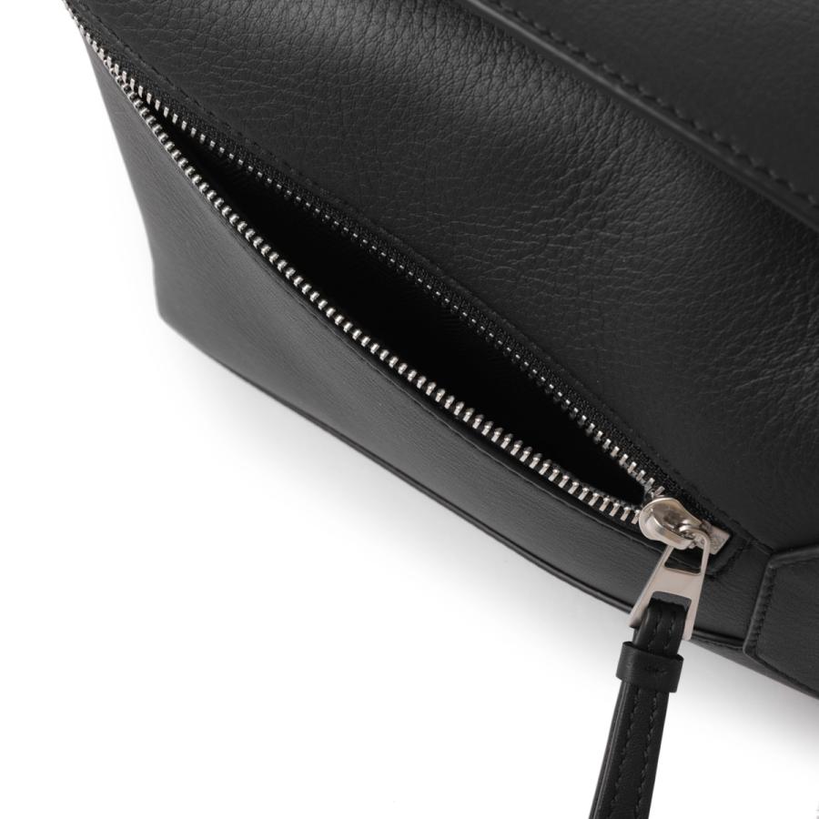 LOEWE（ロエベ） クロスボディバッグ PUZZLE EDGE SMALL BUMBAG パズル