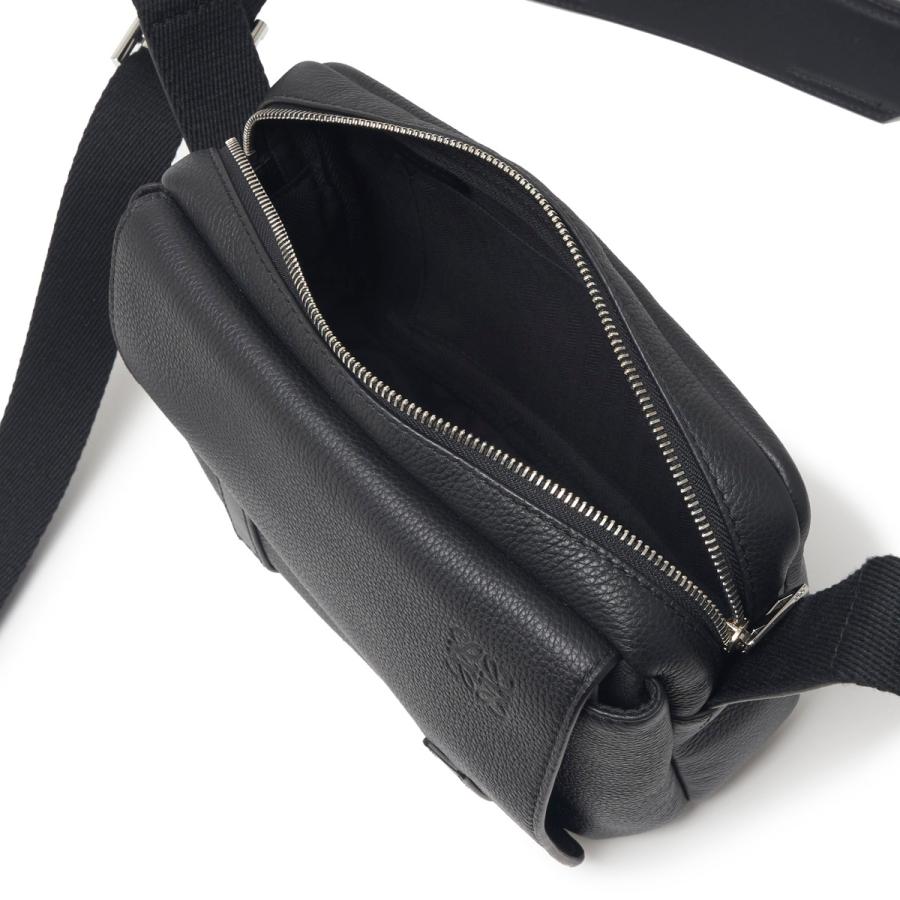 LOEWE（ロエベ） クロスボディバッグ MILITARY MESSENGER BAG