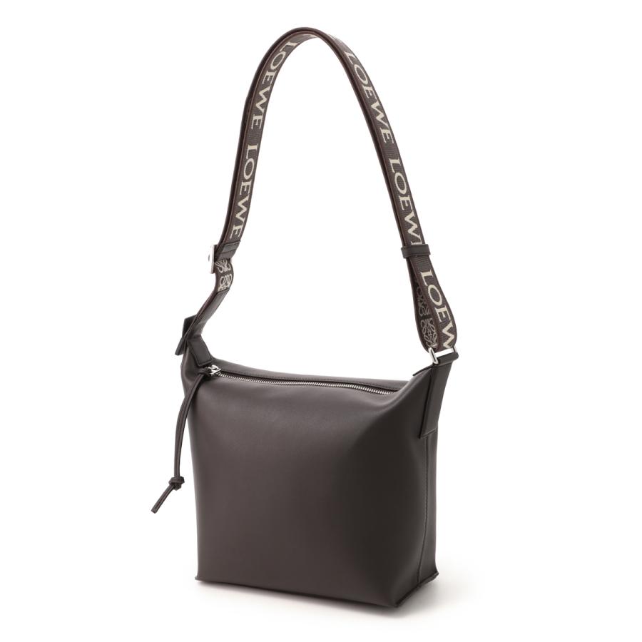 LOEWE（ロエベ） ショルダーバッグ CUBI CROSSBODY SMALL クロスボディ