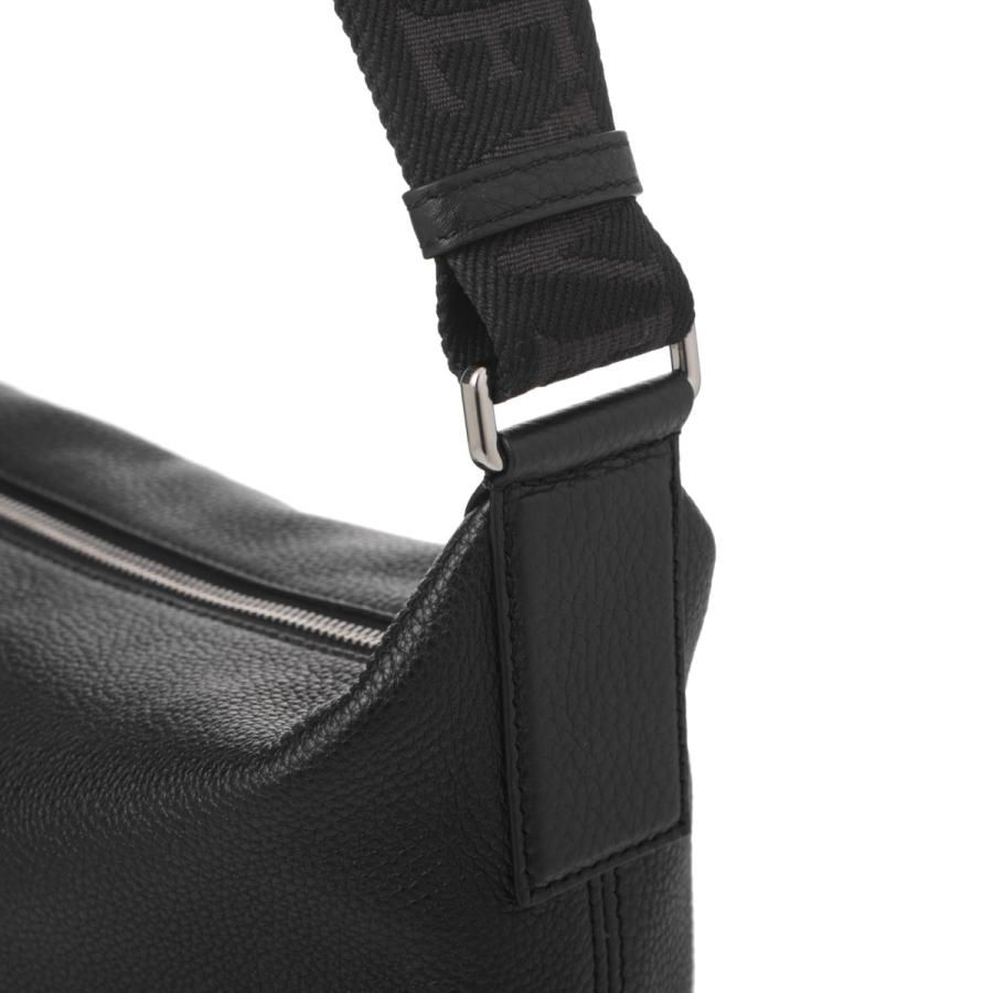 LOEWE（ロエベ） バッグ ショルダーバッグ CUBI CROSSBODY SMALL