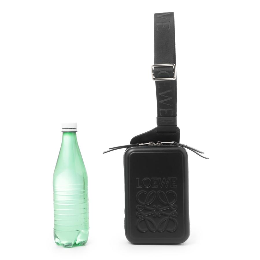 LOEWE（ロエベ） クロスボディバッグ MOLDED SLING モールデッド