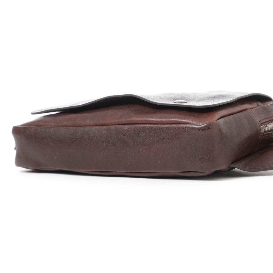 IL BISONTE（イルビゾンテ） クロスボディバッグ BBB053 BROLIO