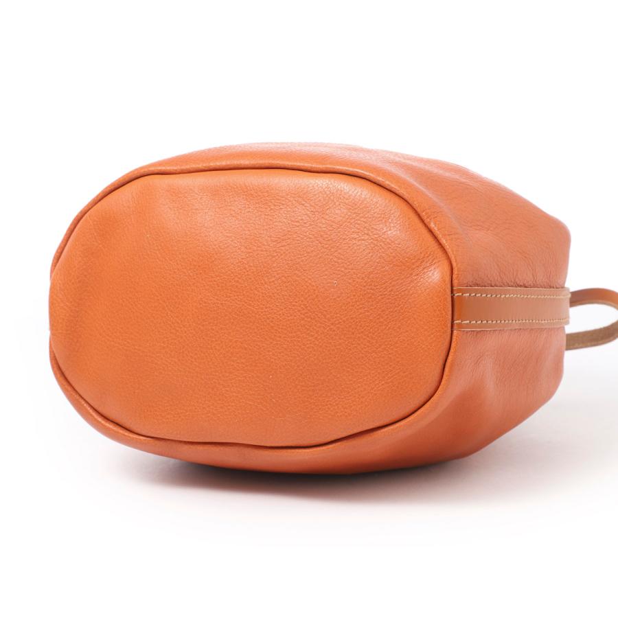 イルビゾンテ IL BISONTE ハンドバッグ BBU001 BUCKET BAG ショルダーバッグ レディース bbu001-pv0001-ca127b-caramelの画像