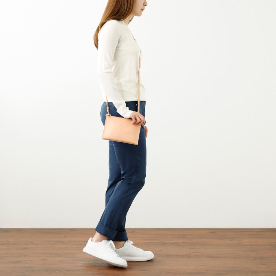 IL BISONTE イルビゾンテ ショルダーバッグ/クラッチバッグ/BCL022