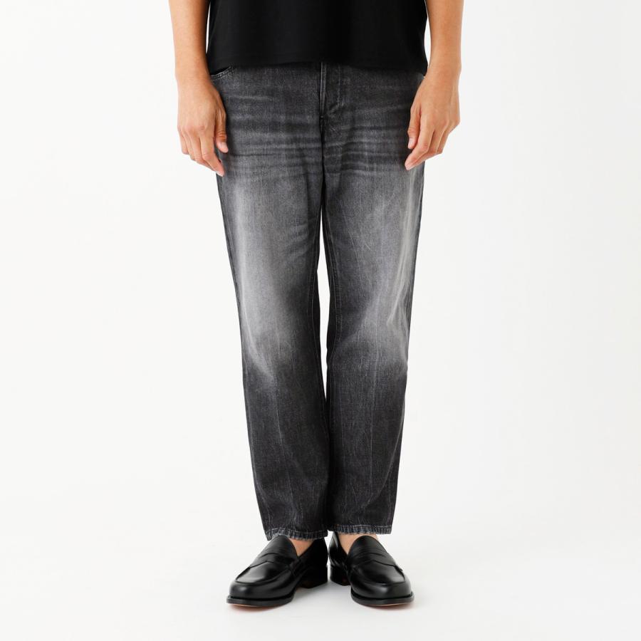 新品 PT TORINO ジーンズ REBEL 美脚テーパード アンクル丈W31 新品 PT TORINO ジーンズ REBEL 美脚テーパード アンクル丈W31