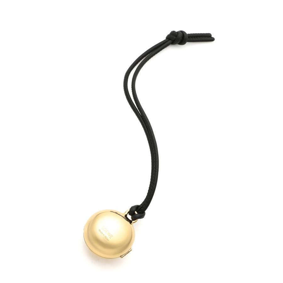 新品未使用 ロエベ アナグラム ペブル ゴールド チャーム LOEWE（ロエベ） チャーム ANAGRAM PEBBLE LOCKET CHARM バッグ