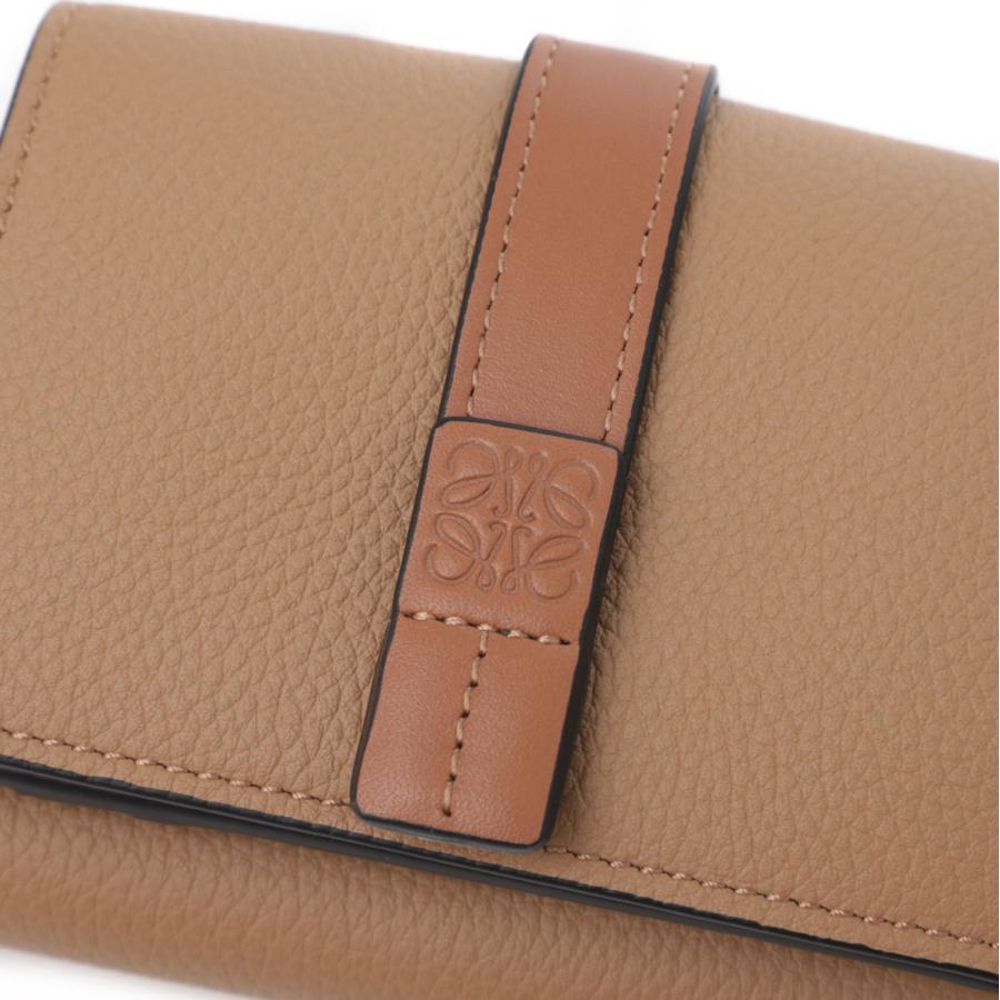値下げ！LOEWE ブラウン 三つ折り財布　箱保存袋付き LOEWE（ロエベ） LOEWE 3つ折り財布 小銭入れ付き SGC TRIFOLD WALLET