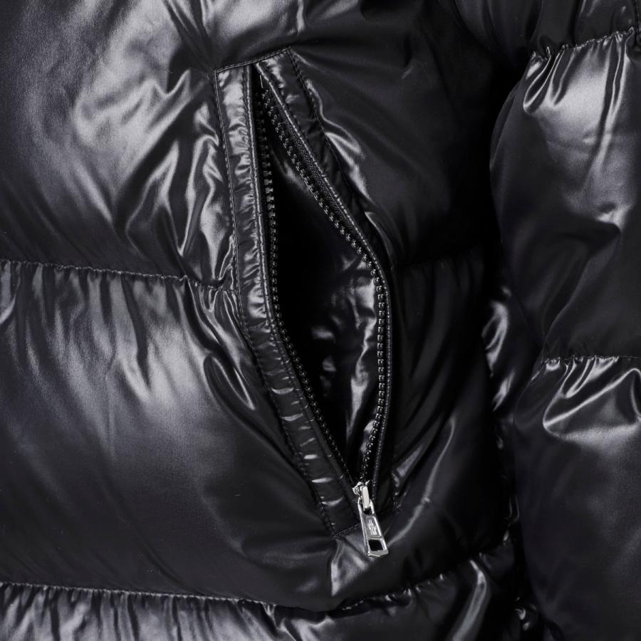 MONCLER（モンクレール） ダウンジャケット ECRINS GIUBBOTTO 大きい