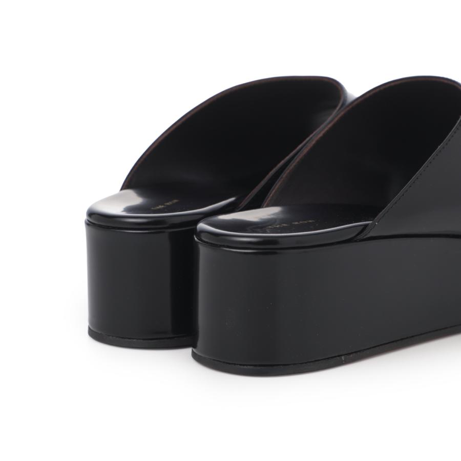 THE ROW（ザ ロウ） ザ ロウ サンダル EMI FLATFORM 大きいサイズあり