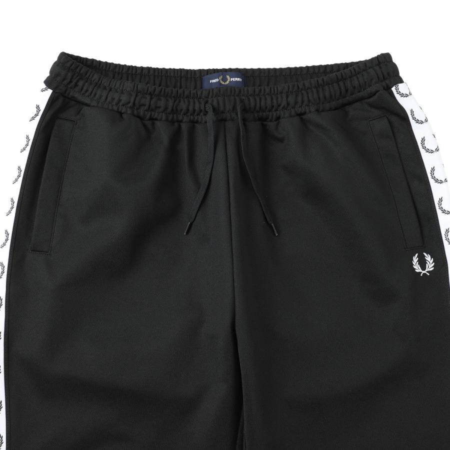 FRED PERRY（フレッドペリー） トラックパンツ TAPED TRACK PANT