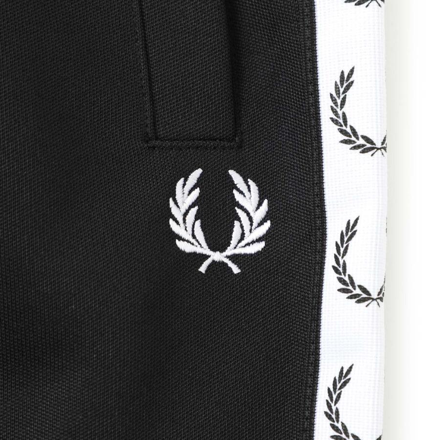 FRED PERRY（フレッドペリー） トラックパンツ TAPED TRACK PANT