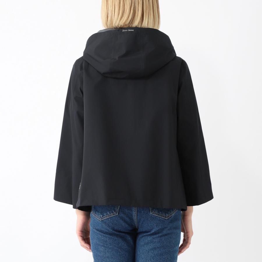 HERNO（ヘルノ） フーデッド ブルゾン HERNO LAMINAR GORE-TEX 大きい