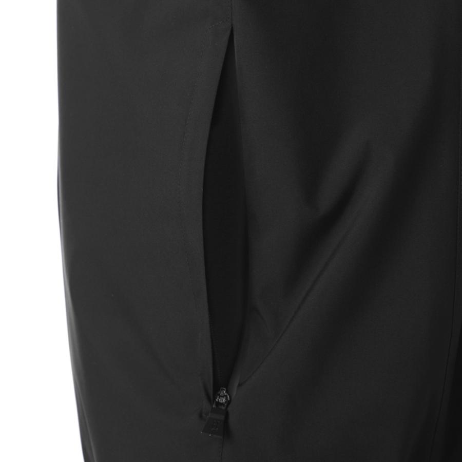 HERNO（ヘルノ） ブルゾン FUNCTIONAL WARDROBE 2 LAYER WINDSTOPPER