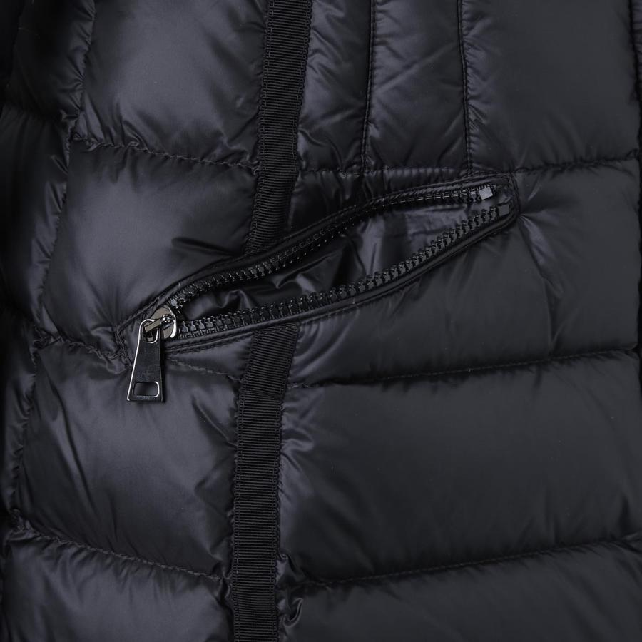 MONCLER（モンクレール） ダウンコート HERMINE エルミンヌ 大きい