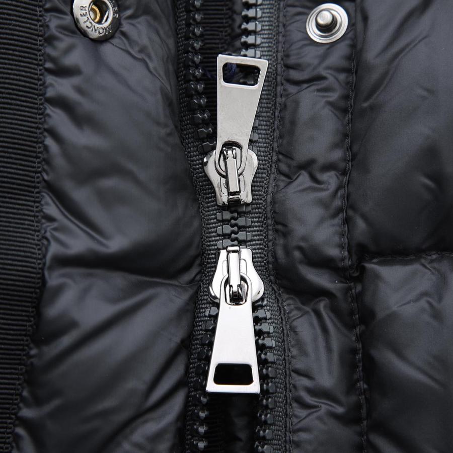 MONCLER（モンクレール） ダウンコート HERMINE エルミンヌ 大きい