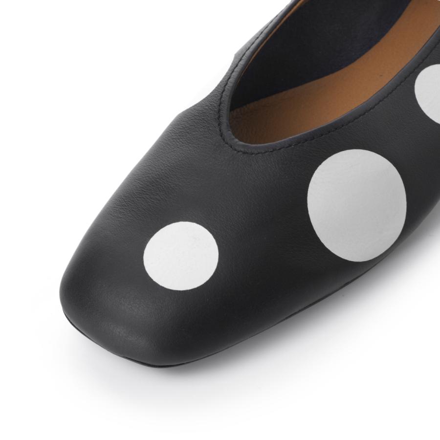 カンペール Camper バレエシューズ CASI MYLA ソフトレザー Vカット フラット バレエシューズ バブーシュ フラットシューズ 大きいサイズあり レディースの画像