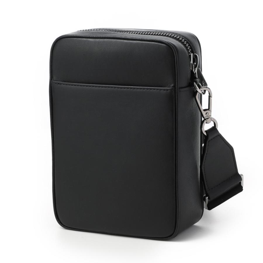 JIMMY CHOO クロスボディ メッセンジャーバッグ バイカーチェーン ショルダーバッグ クロスボディバッグ レザー