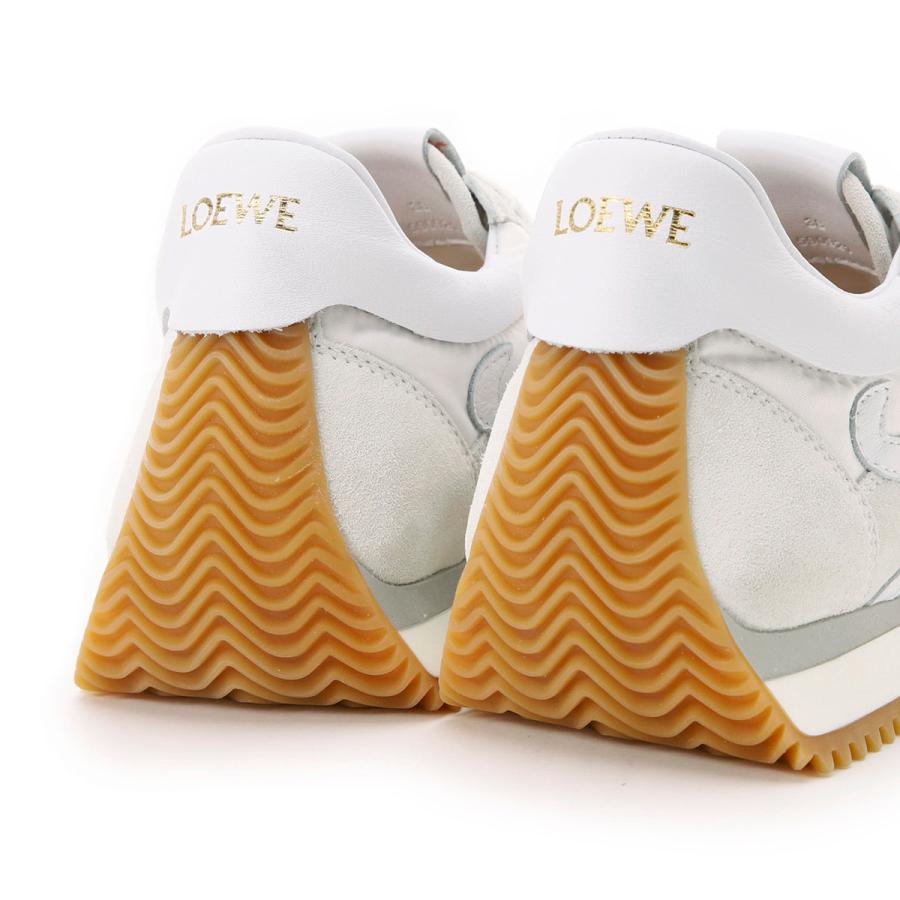LOEWE（ロエベ） スニーカー FLOW RUNNER 大きいサイズあり ホワイト