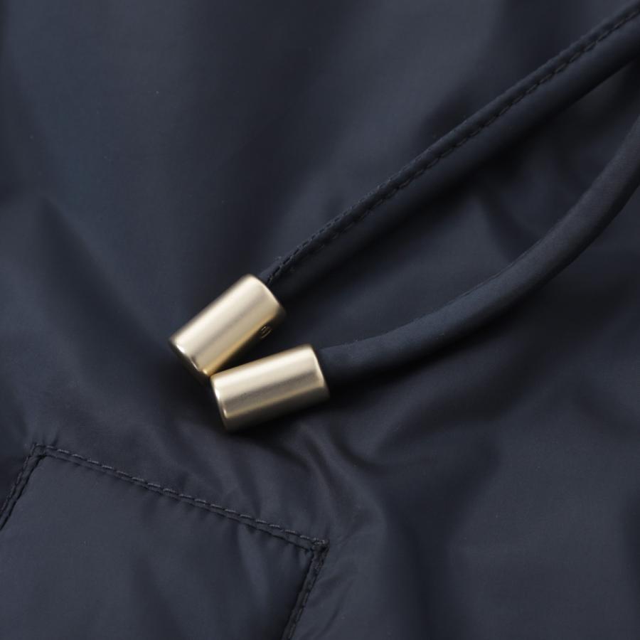 MAXMARA WEEKEND LINE（マックスマーラウィークエンドライン