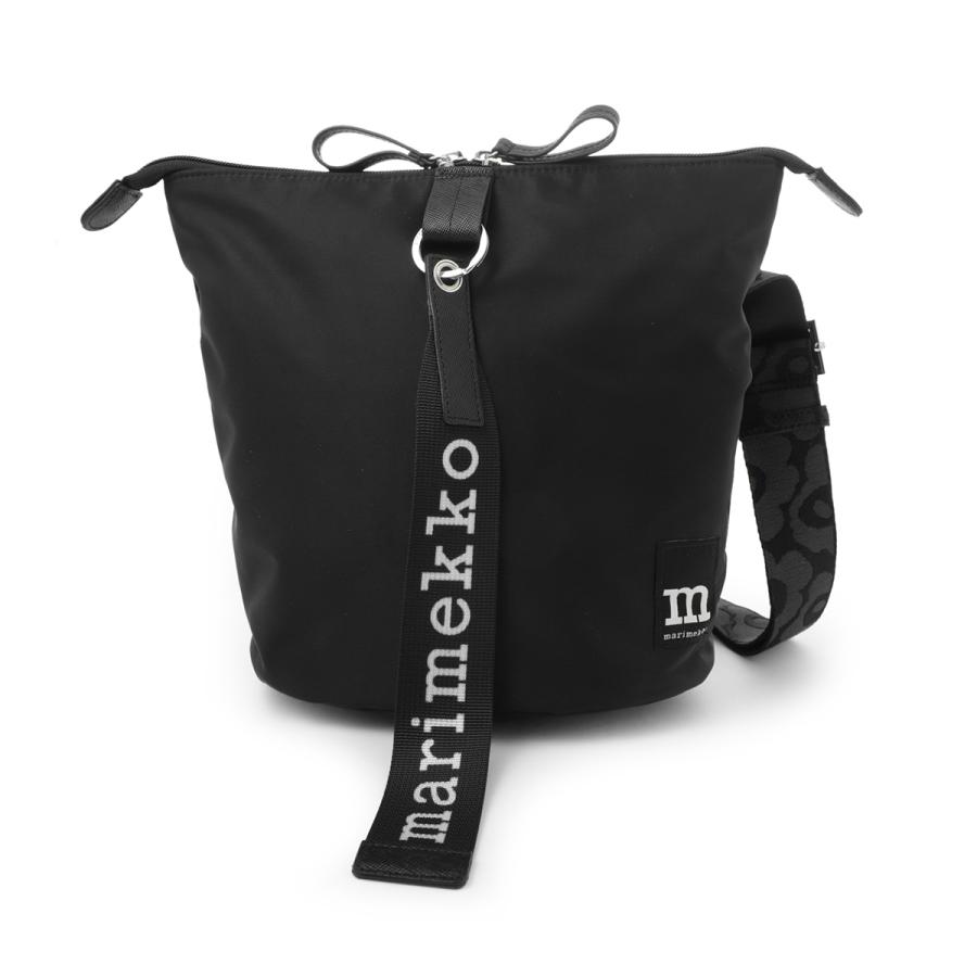 marimekko（マリメッコ） ショルダーバッグ Carry All Solid ブラック