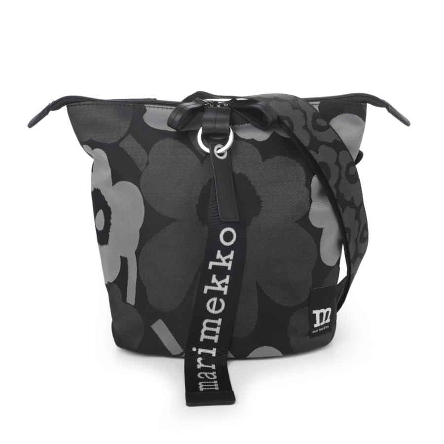 マリメッコ　BURBERRY　ボディーバック マリメッコ BURBERRY ボディーバック marimekko マリメッコ ボディ