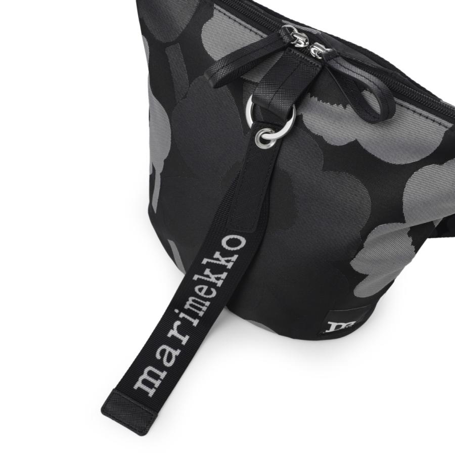 marimekko（マリメッコ） ショルダーバッグ Carry All Unikko
