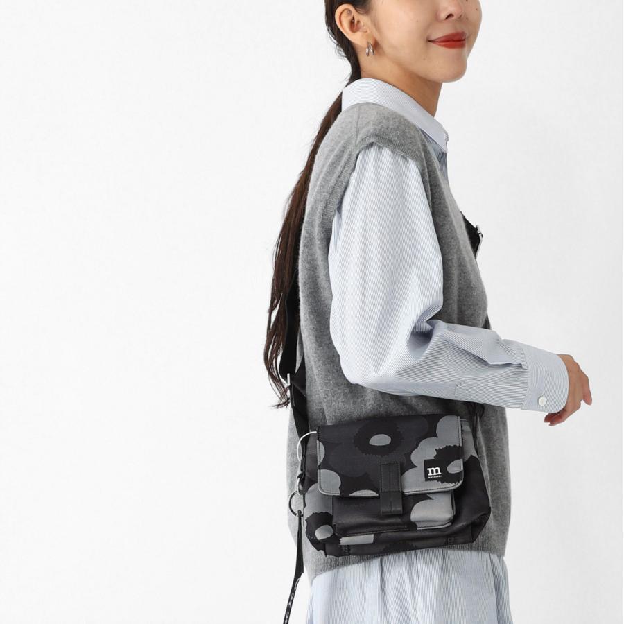 marimekko（マリメッコ） ショルダーバッグ Mini Messenger Unikko