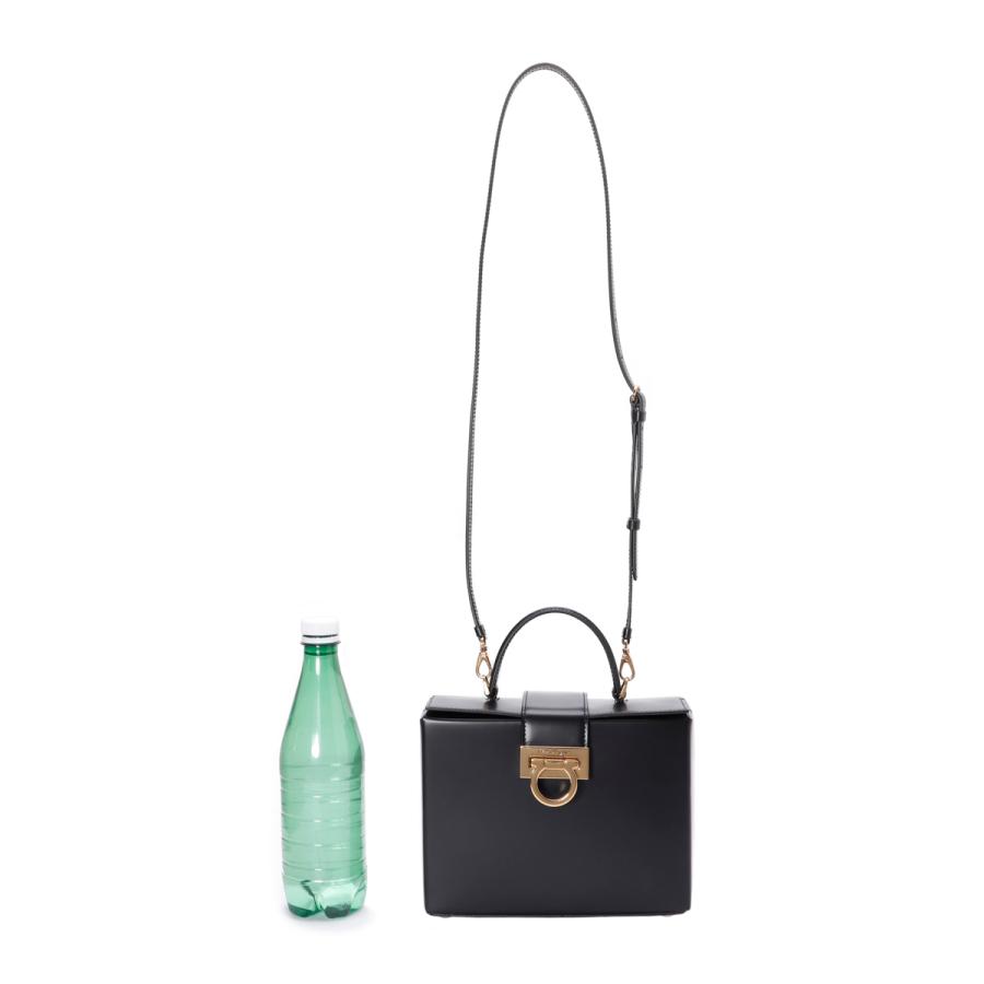 FERRAGAMO（フェラガモ） (Salvatore Ferragamo) ハンドバッグ 2WAY