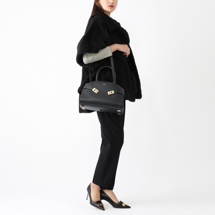 M5822 フェラガモ ハグ ラフィア×レザー ブラック 黒 2wayバッグ FERRAGAMO（フェラガモ） ハンドバッグ 2WAY HUG SMALL ショルダー