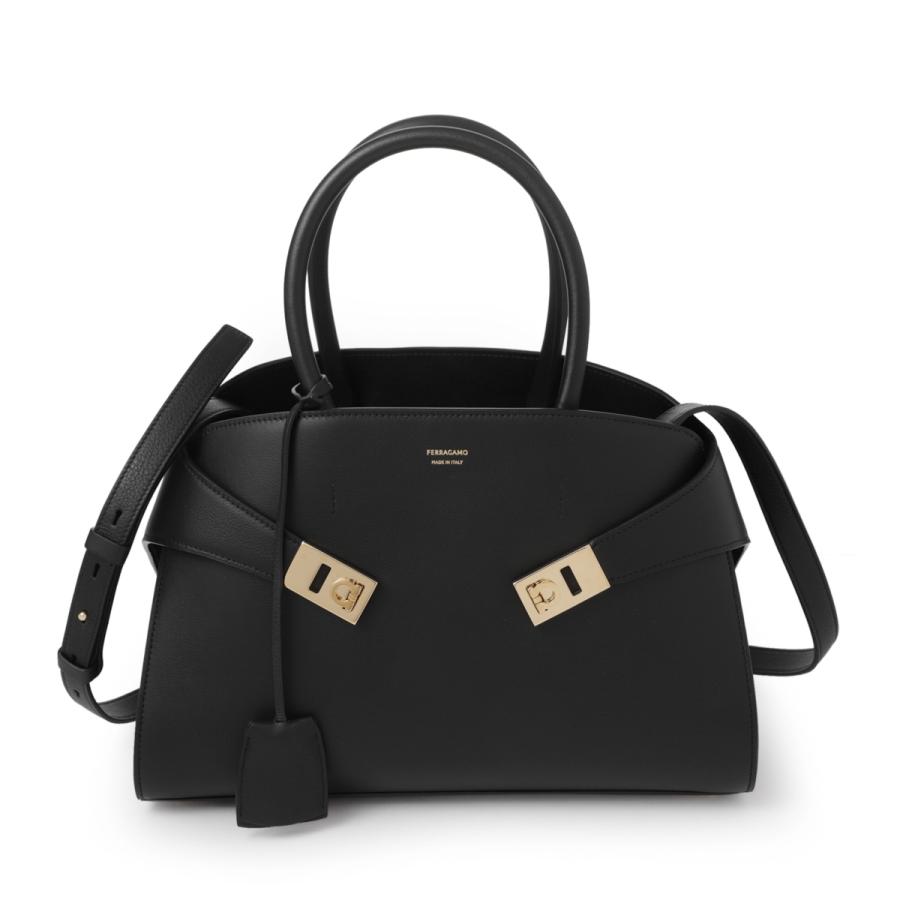 0002 美品 フェラガモ ハンドバッグ ショルダー 2WAY 黒 斜め掛け FERRAGAMO（フェラガモ） ハンドバッグ 2WAY HUG SMALL ショルダー