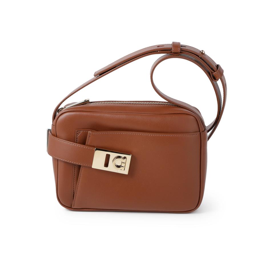 FERRAGAMO（フェラガモ） ショルダーバッグ カメラバッグ レディース