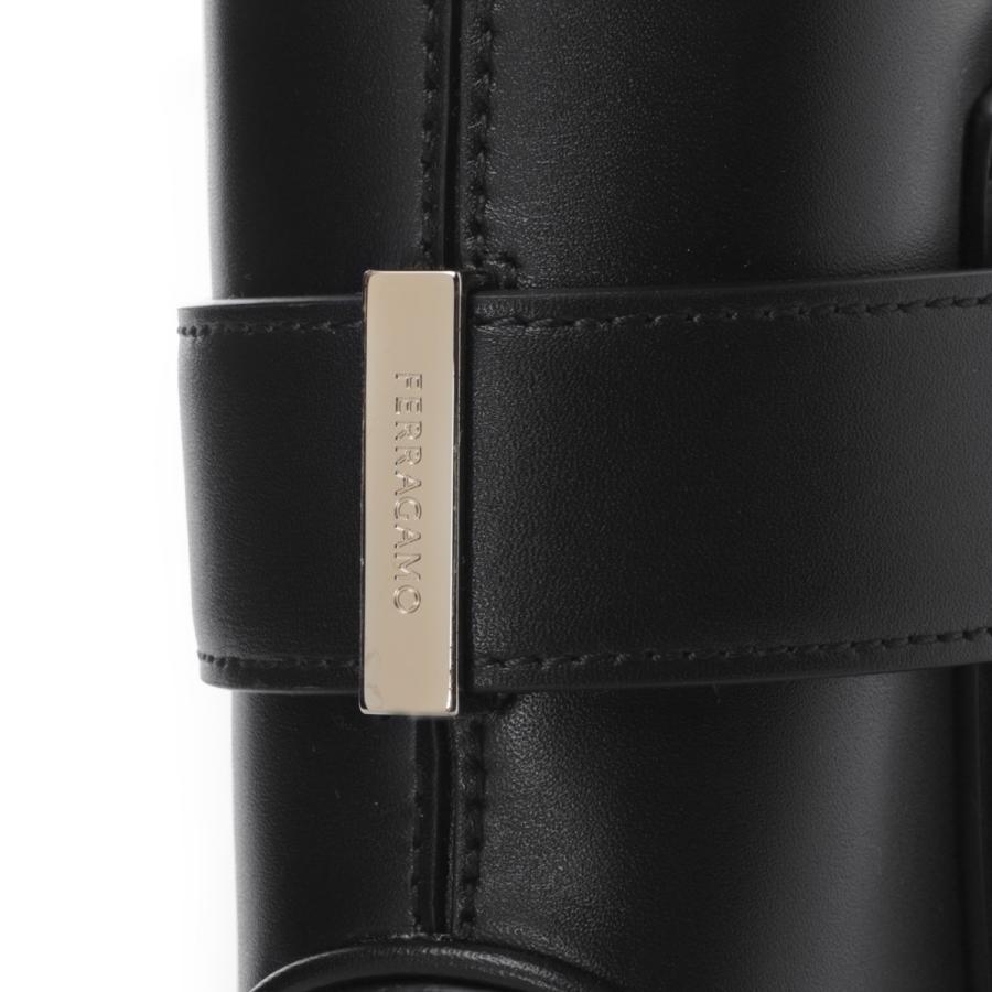 FERRAGAMO（フェラガモ） ショルダーバッグ ホーボーバッグ ブラック