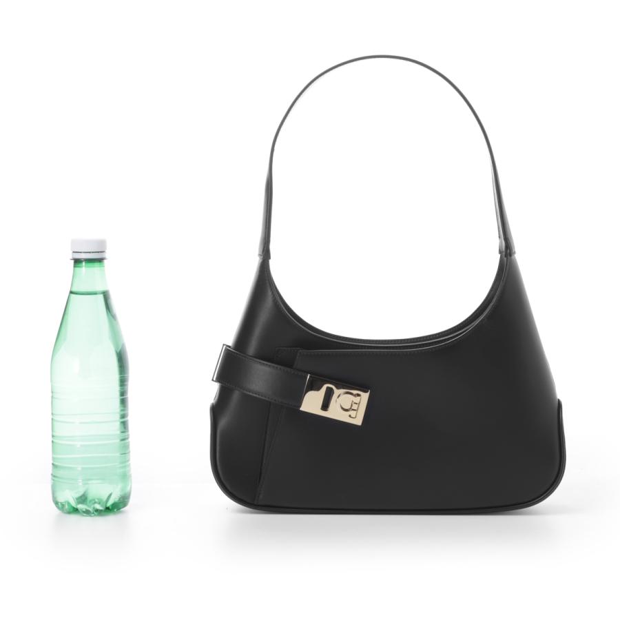 本日限定価格　フェラガモ ホーボー ハンドバッグ ナイロン ヴァラ　肩掛け サルバトーレフェラガモ Salvatore Ferragamo ハンドバッグ 213978 764