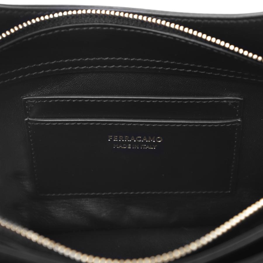 FERRAGAMO（フェラガモ） ショルダーバッグ ホーボーバッグ ブラック