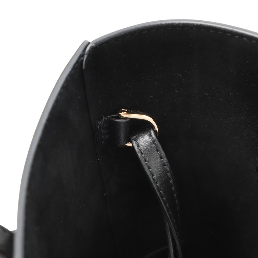 FERRAGAMO（フェラガモ） トートバッグ CHARMING TOTE EN NS S