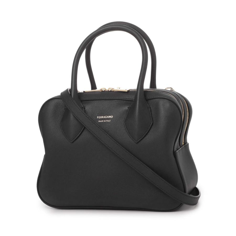 FERRAGAMO（フェラガモ） ハンドバッグ 2WAY ブラック レディース star