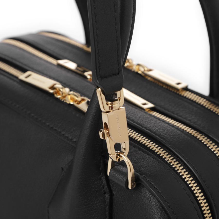 FERRAGAMO（フェラガモ） ハンドバッグ 2WAY ブラック レディース star